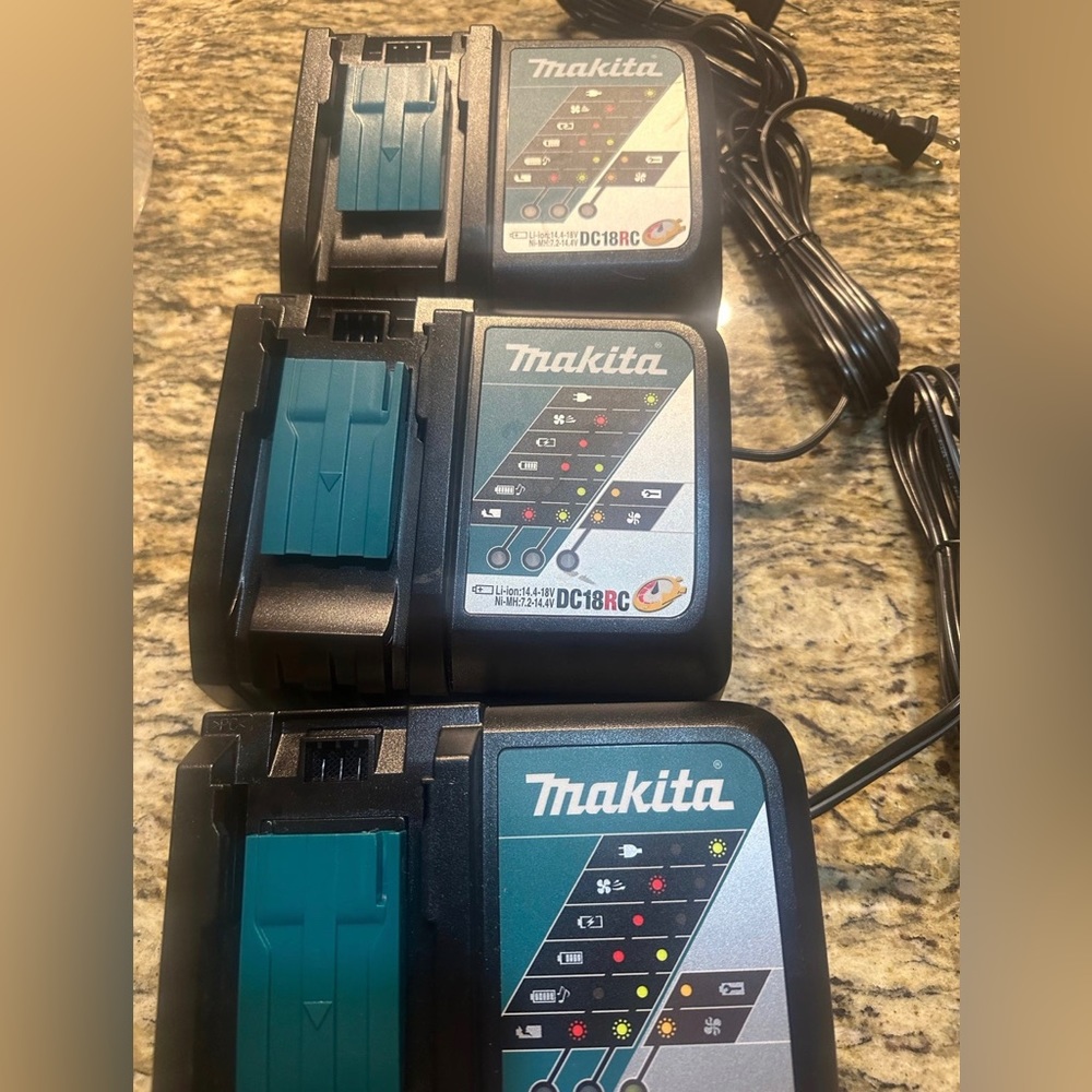 Lot Of 3 Makita DC18RC 18V Lithium-Ion Rapid Battery Charger